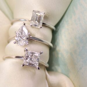Pétale cocktail ring